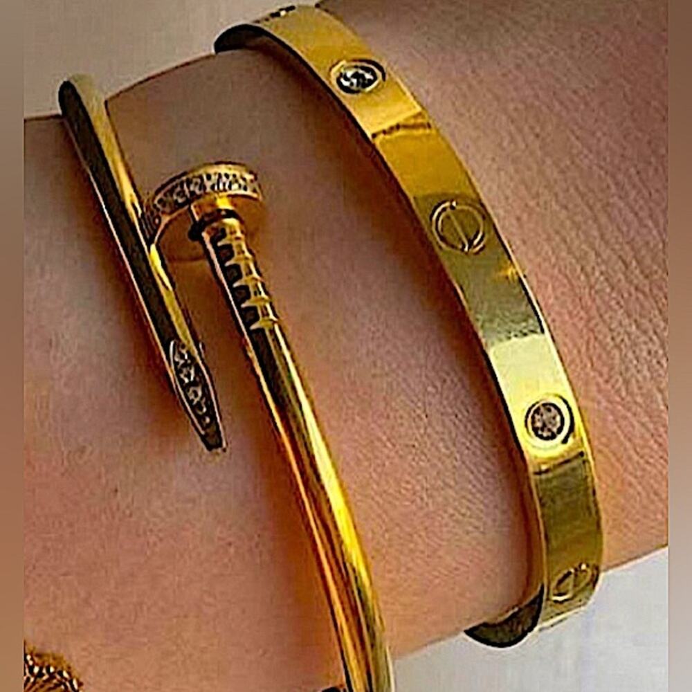 Gold Screw Love Nail Bangle Four Leaf Clover with Stones